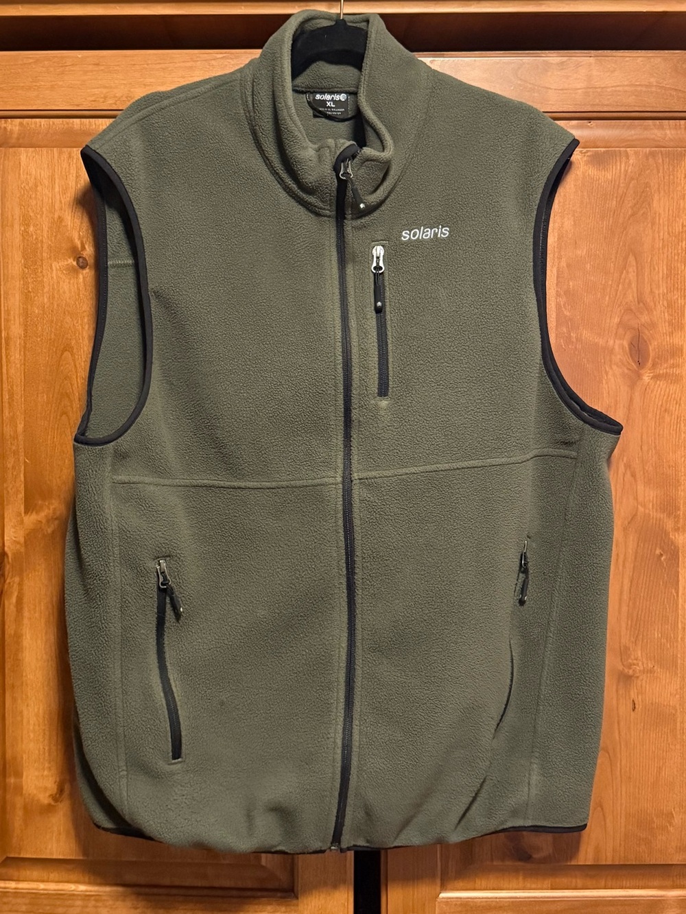 Solaris Men’s Olive Green Full-Zip Fleece Vest (XL)